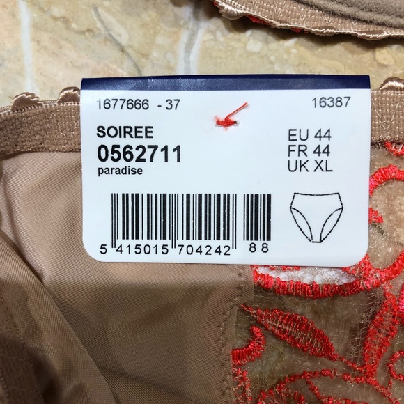 Prima Donna Soirée Full Cup Bra 36F (gently used) and XL Full Brief (NWT) - Picture 4 of 6